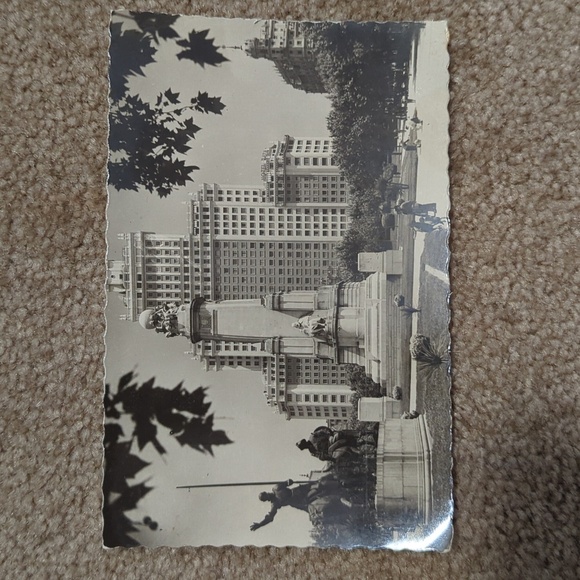 Pair Of European Mid Century Postcards - Picture 3 of 4